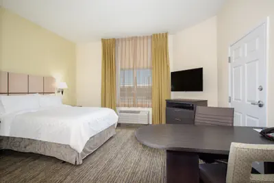 Photo 4 - Candlewood Suites Cheyenne by IHG