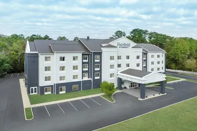 Photo 2 - Fairfield Inn & Suites Lake City
