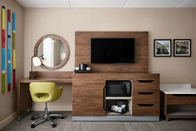 Photo 4 - Hampton Inn & Suites New Haven - South - West Haven