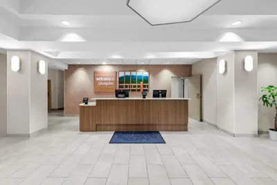 Photo 4 - Hampton Inn Harrison
