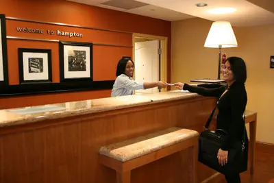 Photo 3 - Hampton Inn Hampton-Newport News