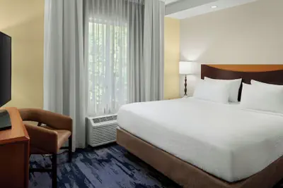 Photo 5 - Fairfield Inn & Suites by Marriott Carlisle