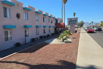 Photo 2 - Sands Inn & Suites Lake Havasu City