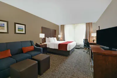 Photo 5 - Comfort Inn & Suites Wilton