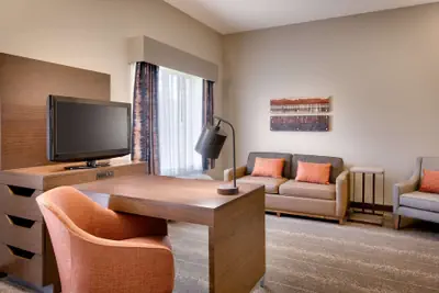 Photo 5 - Hampton Inn & Suites Show Low-Pinetop