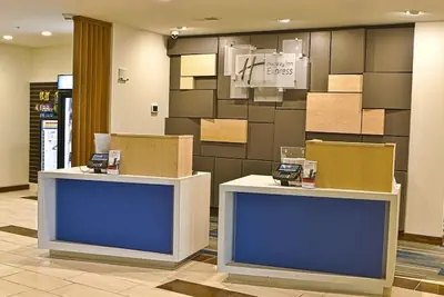 Photo 2 - Holiday Inn Express McComb by IHG