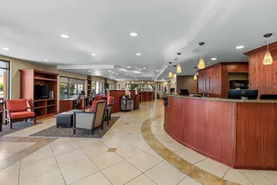 Photo 3 - Comfort Suites Vacaville-Napa Valley Area