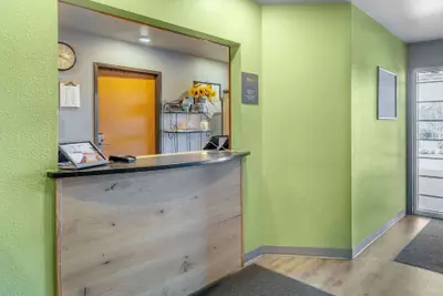 Photo 5 - Extended Stay America Select Suites - Wilmington - West