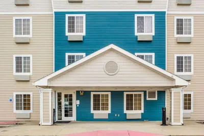 Photo 2 - WoodSpring Suites Conroe