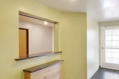 Photo 4 - WoodSpring Suites Conroe