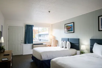 Photo 2 - Anchorage Motel