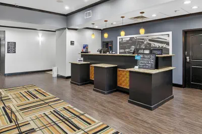 Photo 4 - Hampton Inn & Suites Longview North