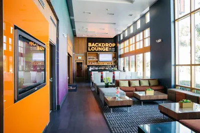 Photo 3 - BLVD Hotel and Studios Universal-Hollywood, an Ascend Collection Hotel