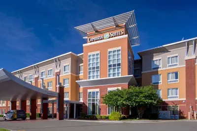 Photo 2 - Cambria Hotel Raleigh - Durham Airport