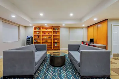 Photo 3 - La Quinta Inn & Suites by Wyndham Lexington Park - Patuxent