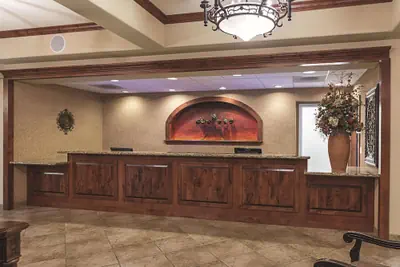 Photo 5 - La Quinta Inn & Suites by Wyndham Trinidad