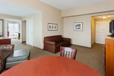 Photo 3 - Holiday Inn Express & Suites Baton Rouge East by IHG