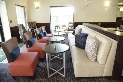 Photo 5 - Homewood Suites by Hilton San Antonio North