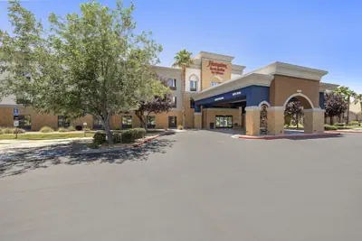 Photo 2 - Hampton Inn & Suites Lancaster