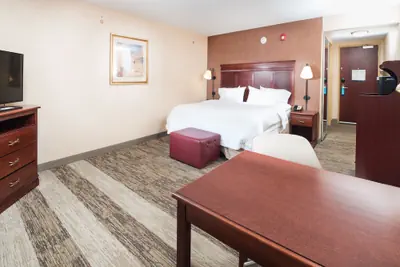 Photo 4 - Hampton Inn & Suites Greensburg