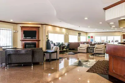 Photo 5 - Comfort Suites Canton - Detroit