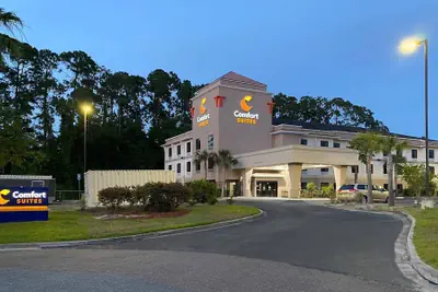 Photo 2 - Comfort Suites Kings Bay Naval Base Area