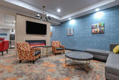 Photo 5 - La Quinta Inn & Suites by Wyndham Hobbs