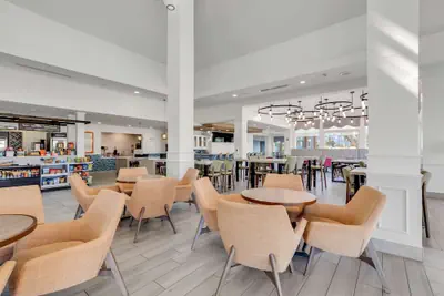 Photo 3 - Hilton Garden Inn Myrtle Beach/Coastal Grand Mall