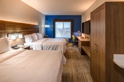 Photo 5 - Holiday Inn Express Reno Airport by IHG