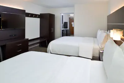 Photo 4 - Holiday Inn Express & Suites Pueblo North by IHG