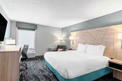 Photo 2 - Best Western Doswell Hotel