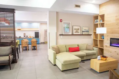 Photo 5 - Country Inn & Suites by Radisson, Wilmington, NC