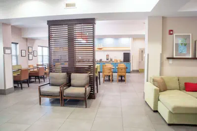 Photo 4 - Country Inn & Suites by Radisson, Wilmington, NC