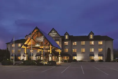 Photo 2 - Country Inn & Suites by Radisson, Green Bay North