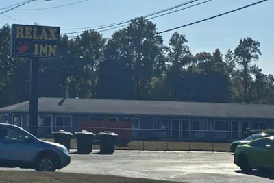 Photo 2 - Relax Inn Dover Near Speedway