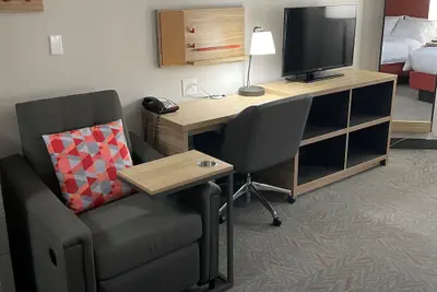 Photo 4 - Candlewood Suites Tuscaloosa by IHG