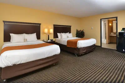 Photo 4 - Holiday Inn Express Rochester South - Mayo Area by IHG