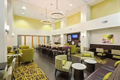 Photo 4 - Hampton Inn & Suites by Hilton Walla Walla