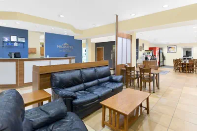 Photo 3 - Microtel Inn & Suites by Wyndham Kearney