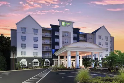 Photo 2 - Holiday Inn Express & Suites Lakeland North - I-4 by IHG