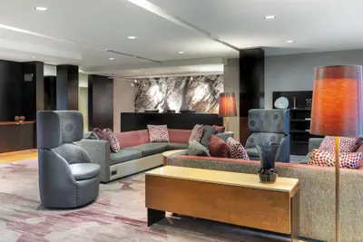 Photo 2 - Courtyard Marriott Denton