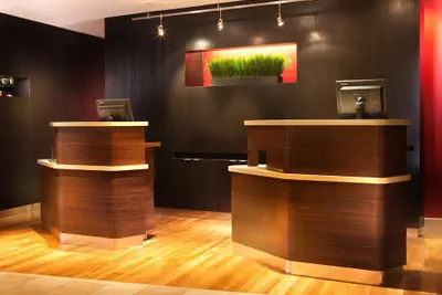 Photo 3 - Courtyard Marriott Denton