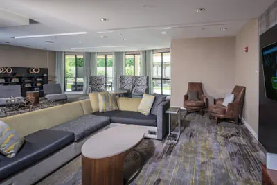Photo 2 - Courtyard by Marriott Bangor