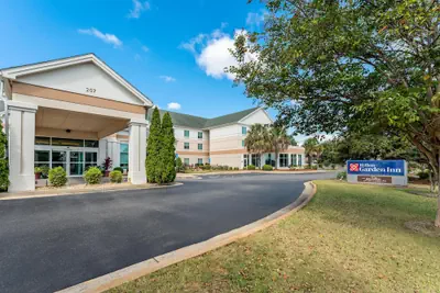 Photo 2 - Hilton Garden Inn Warner Robins