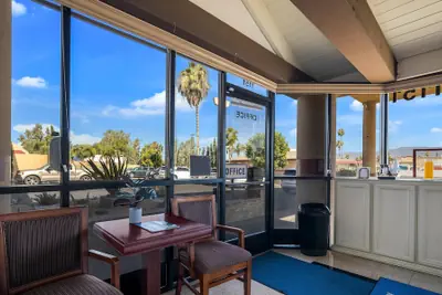 Photo 4 - Americas Best Value Inn Redlands San Bernardino