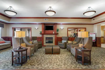 Photo 4 - Best Western Plus Butterfield Inn