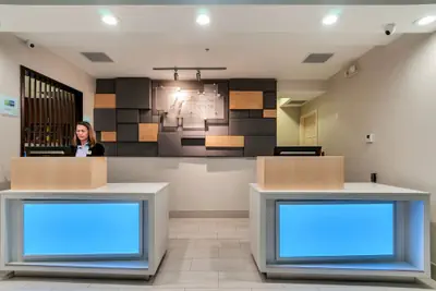 Photo 3 - Holiday Inn Express & Suites, Lake Elsinore by IHG