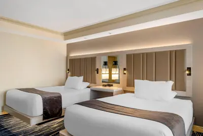 Photo 2 - Wyvern Hotel, an Ascend Collection Hotel