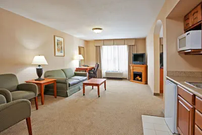 Photo 4 - Holiday Inn Express & Suites Howell by IHG
