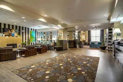 Photo 3 - Hampton Inn & Suites Nashville @ Opryland